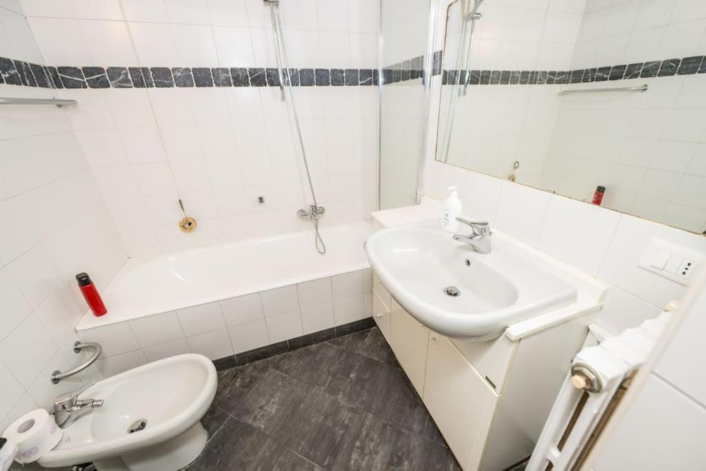 Wonderful Two Floors Apartment Milano Ngoại thất bức ảnh
